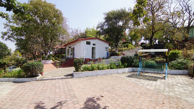 MPT Nilamber cottages