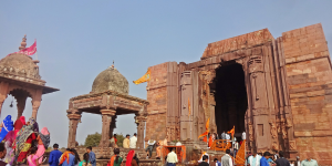 BHOPAL - ENROUTE VISIT BHOJPUR SHIV TEMPLE & TRANSFER TO MADHAI